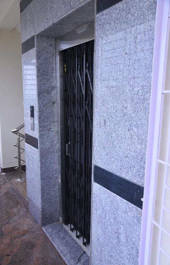Four Seasons Home Stay Tirupati Exterior foto