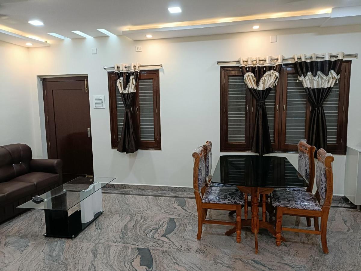 Four Seasons Home Stay Tirupati Exterior foto